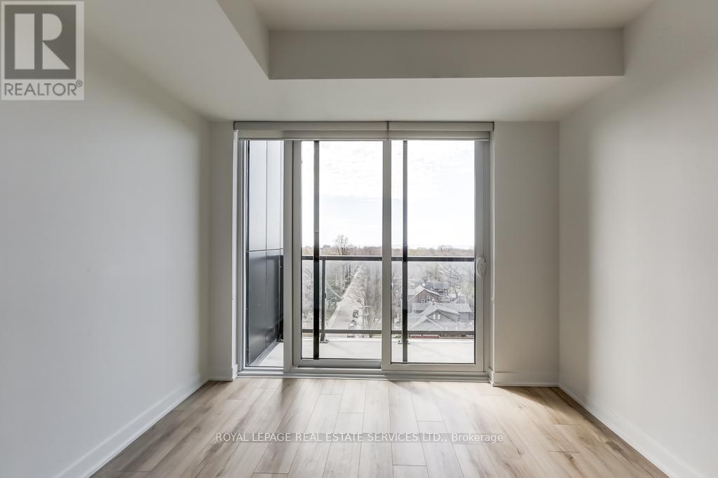 1005 - 1660 Bloor Street W, Toronto, Ontario  M6P 1A8 - Photo 14 - W12982598