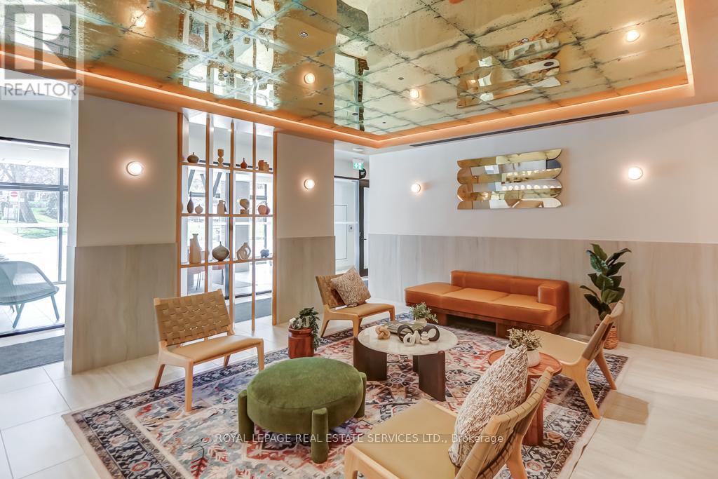 1005 - 1660 Bloor Street W, Toronto, Ontario  M6P 1A8 - Photo 27 - W12982598