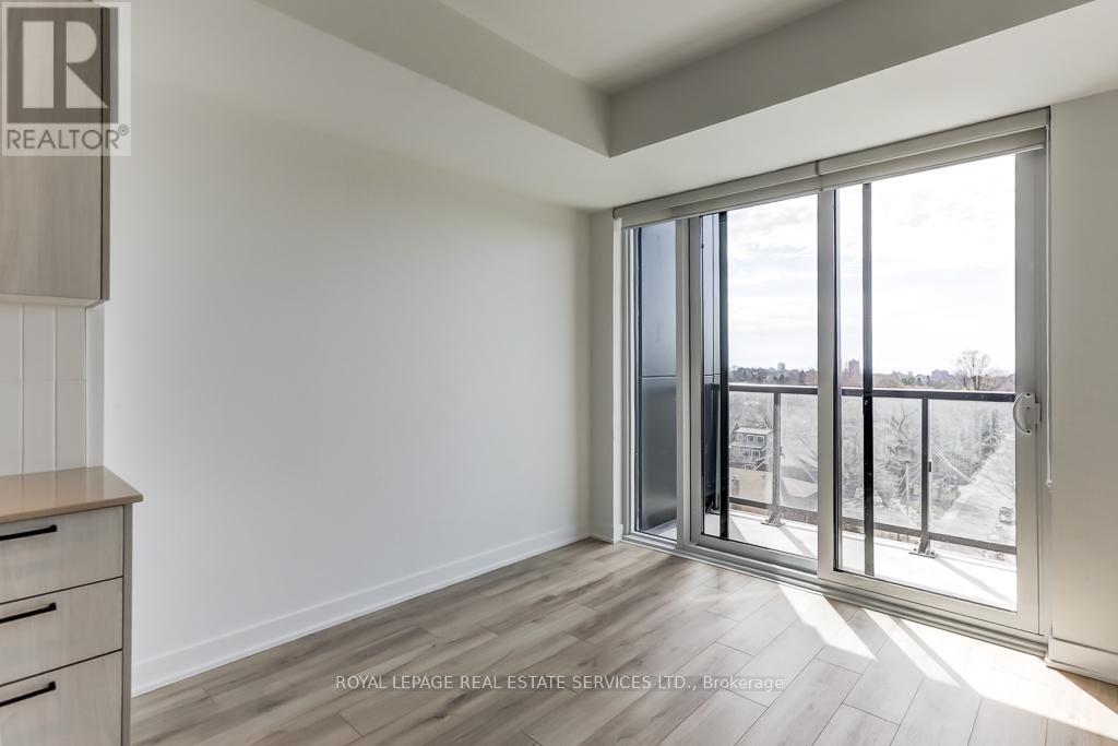 1005 - 1660 Bloor Street W, Toronto, Ontario  M6P 1A8 - Photo 13 - W12982598