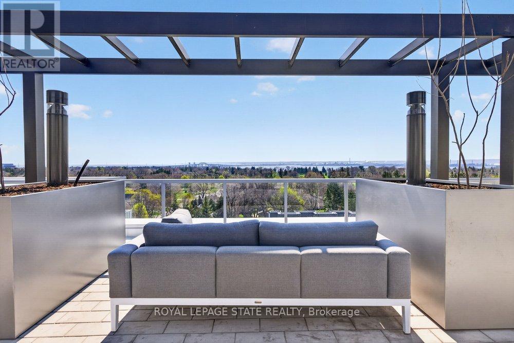 207 - 500 Plains Road E, Burlington, Ontario  L7T 2E1 - Photo 29 - W13042830