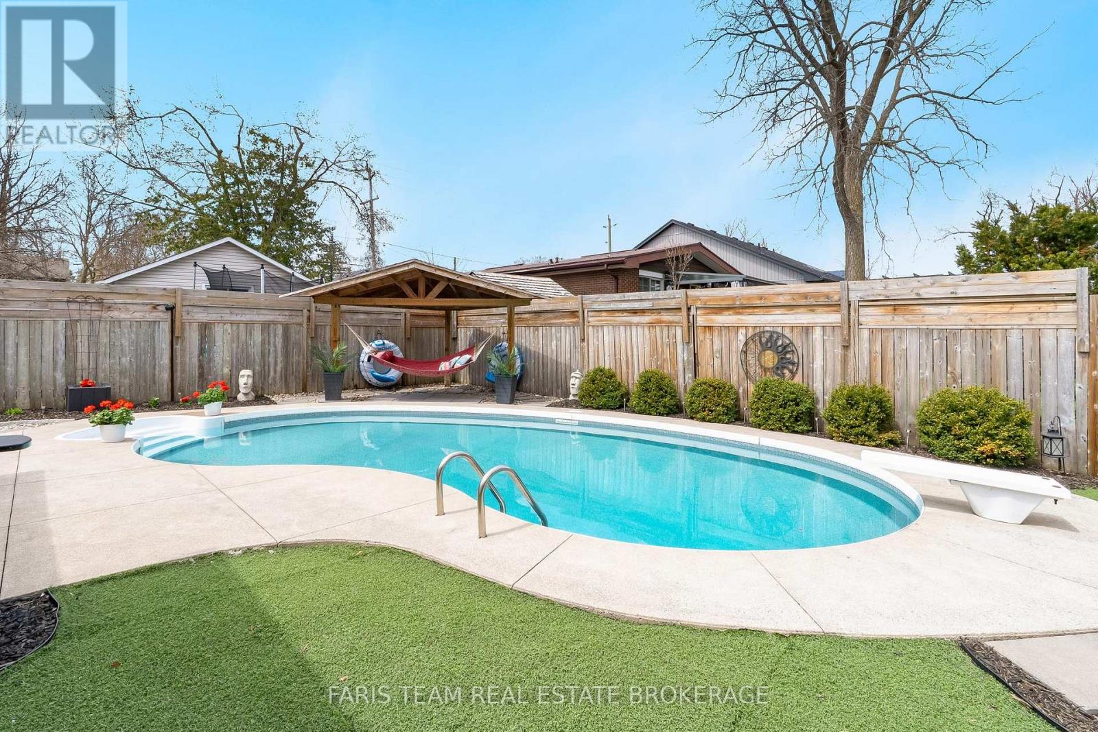 44 Regent Street, Kawartha Lakes, Ontario  K9V 3V2 - Photo 43 - X12949078