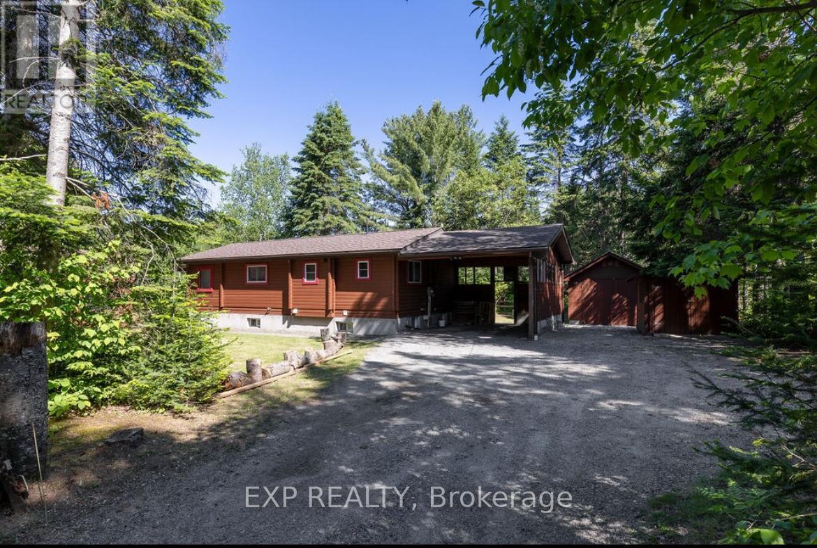27 Groeger Road, Huntsville, Ontario  P1H 2J4 - Photo 2 - X12685234