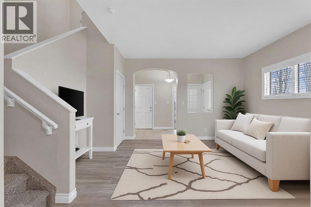 9 Ross Close, Sylvan Lake, Alberta  T4S 0C8 - Photo 5 - A2300548