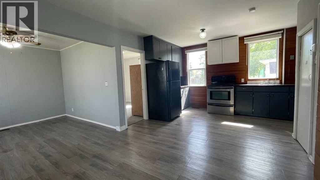 709 7 Avenue, Wainwright, Alberta  T9W 1B5 - Photo 6 - A2303843