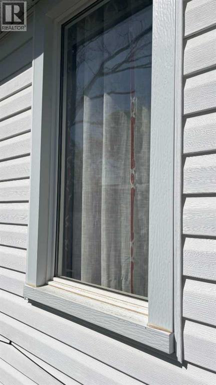 709 7 Avenue, Wainwright, Alberta  T9W 1B5 - Photo 17 - A2303843