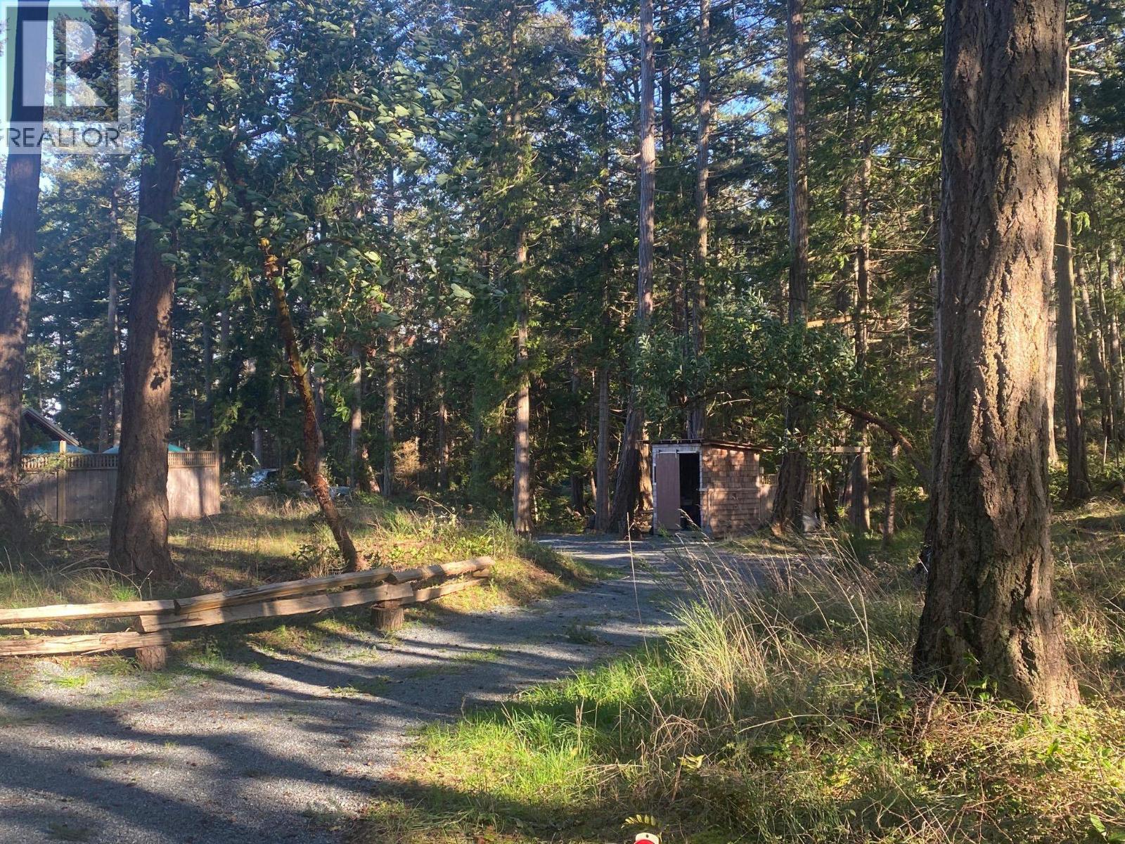 125 Bellhouse Road, Galiano Island, British Columbia  V0N 1P0 - Photo 25 - R3112888