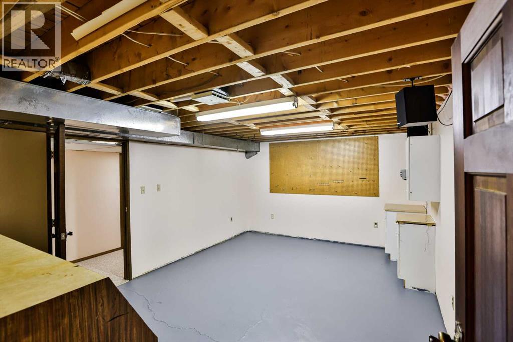 318 Mcmaster Boulevard W, Lethbridge, Alberta  T1K 4R5 - Photo 40 - A2302574