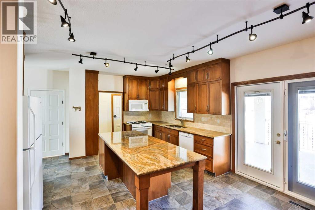 318 Mcmaster Boulevard W, Lethbridge, Alberta  T1K 4R5 - Photo 17 - A2302574