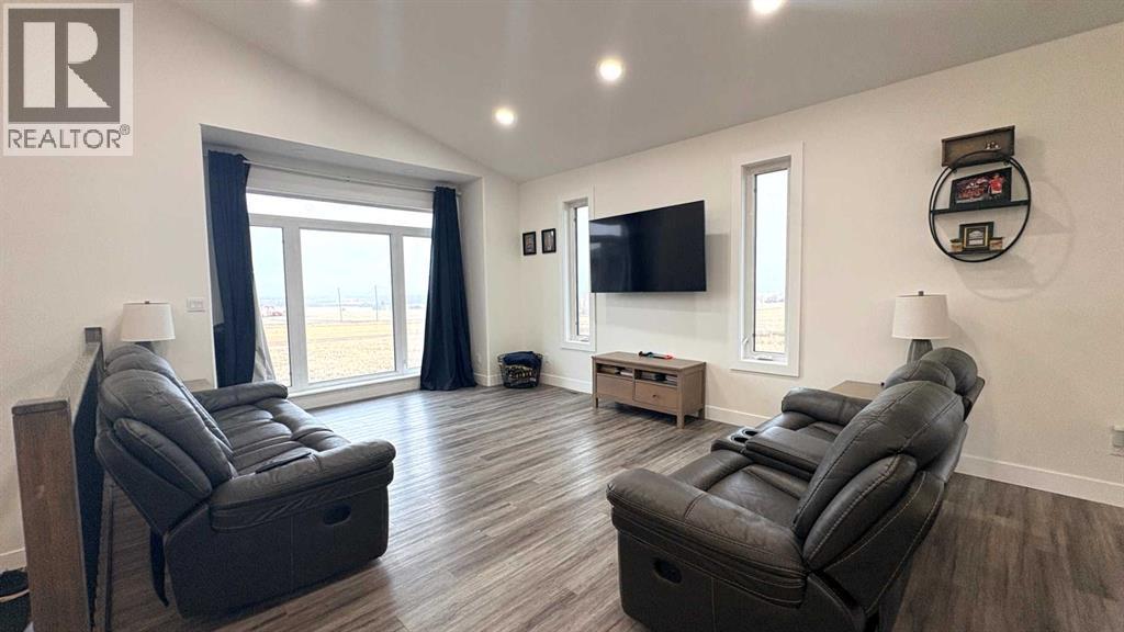 451043 Rng Rd 65, Wainwright, Alberta  T9W 1T3 - Photo 12 - A2303918