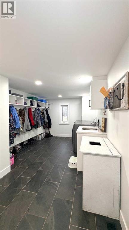 451043 Rng Rd 65, Wainwright, Alberta  T9W 1T3 - Photo 15 - A2303918