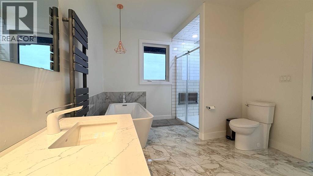 451043 Rng Rd 65, Wainwright, Alberta  T9W 1T3 - Photo 24 - A2303918