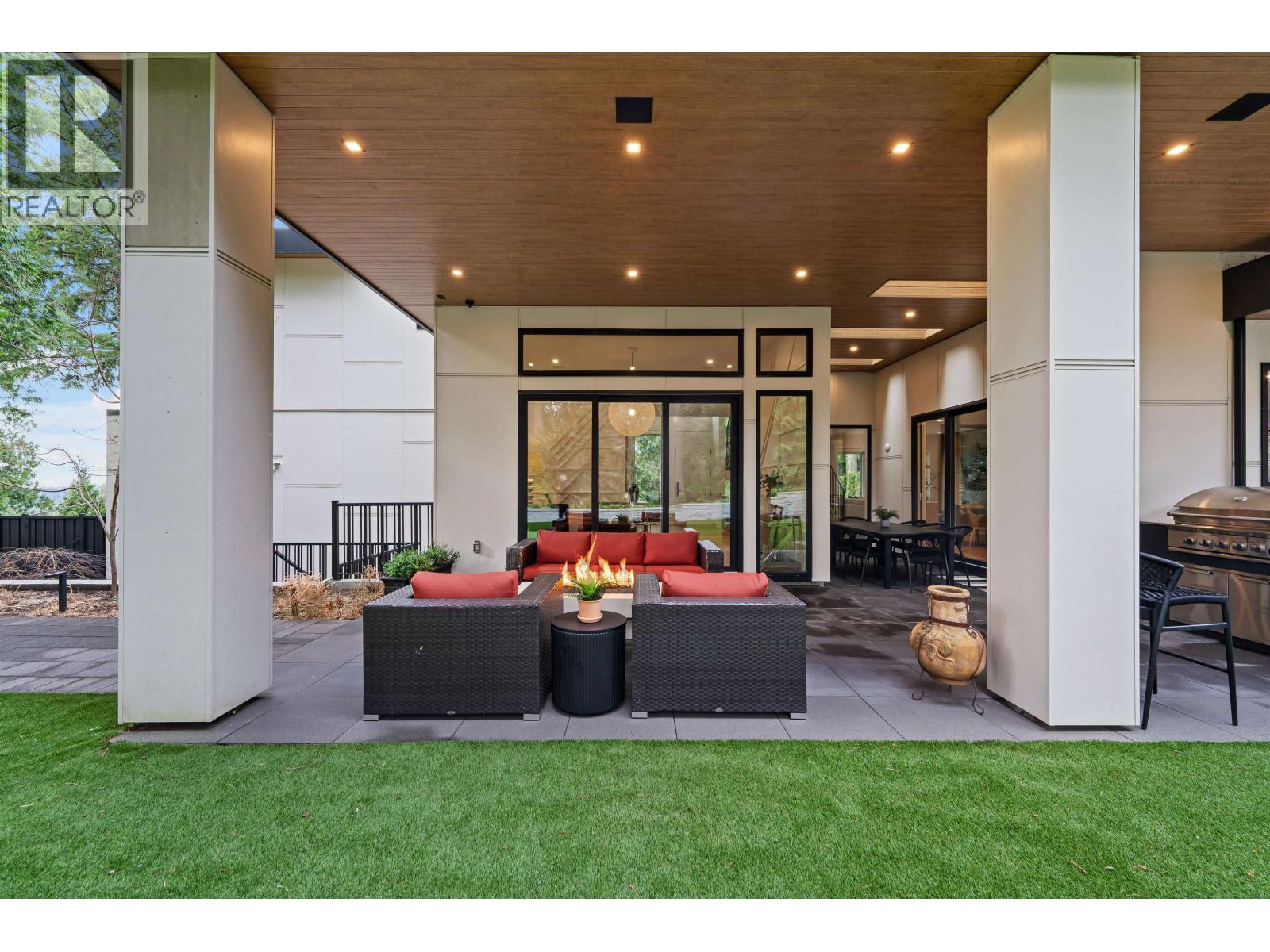 4528 Skyline Drive, North Vancouver, British Columbia  V7R 3H1 - Photo 30 - R3089495