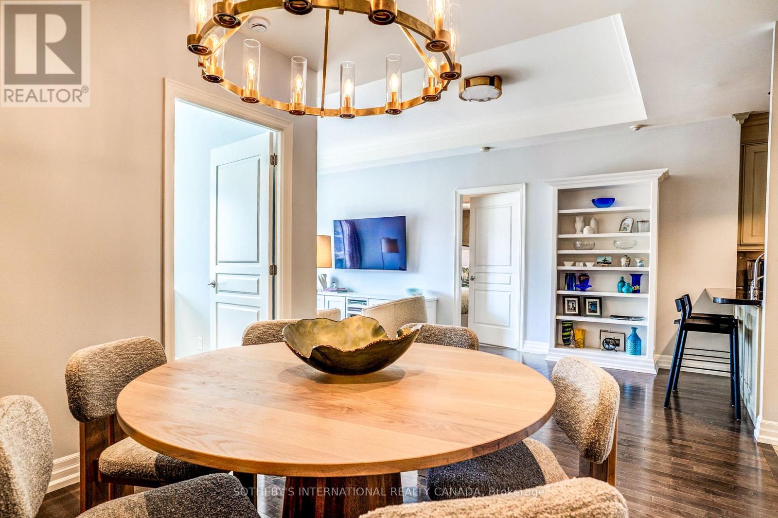 225 - 21 Burkebrook Place, Toronto, Ontario  M4G 0A2 - Photo 11 - C12886952