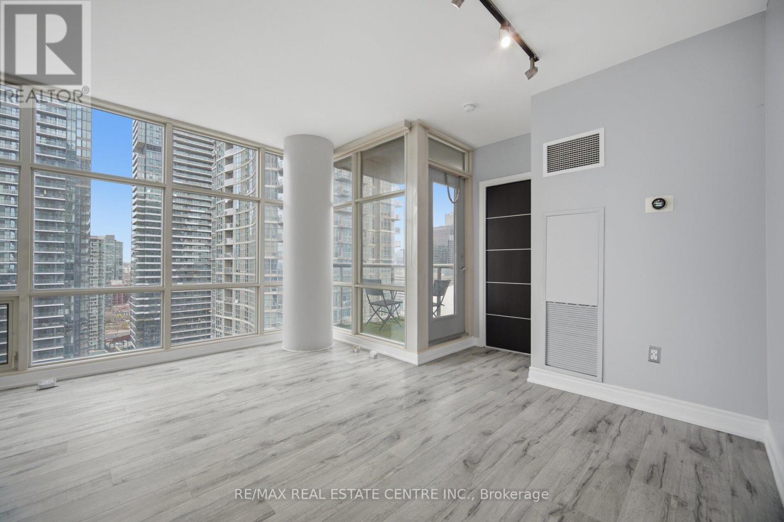 3306 - 35 Mariner Terrace, Toronto, Ontario  M5V 3V9 - Photo 17 - C13044268