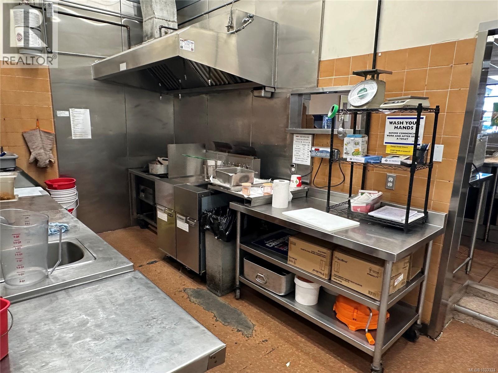 2 942 Hillside Ave, Victoria, British Columbia  V8T 2A1 - Photo 5 - 1033324