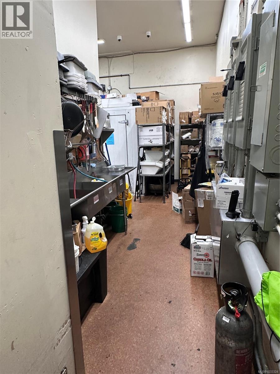 2 942 Hillside Ave, Victoria, British Columbia  V8T 2A1 - Photo 9 - 1033324