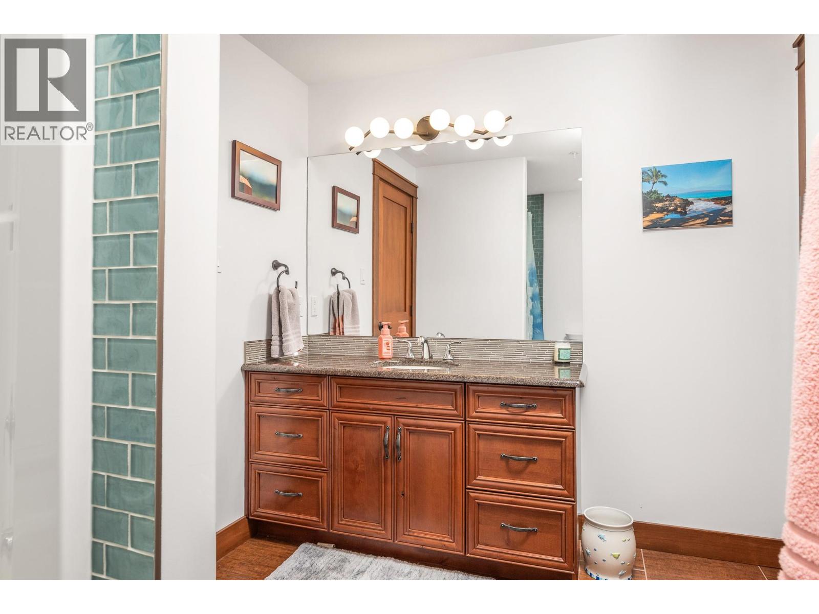 312 Rexor Place, Vernon, British Columbia  V1H 1V6 - Photo 55 - 10384425