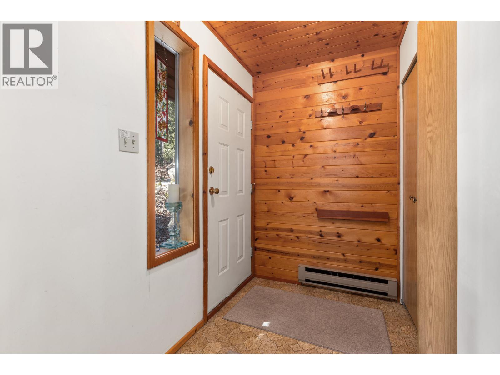 2732 Sproatt Drive, Whistler, British Columbia  V8E 0A8 - Photo 25 - R3115812