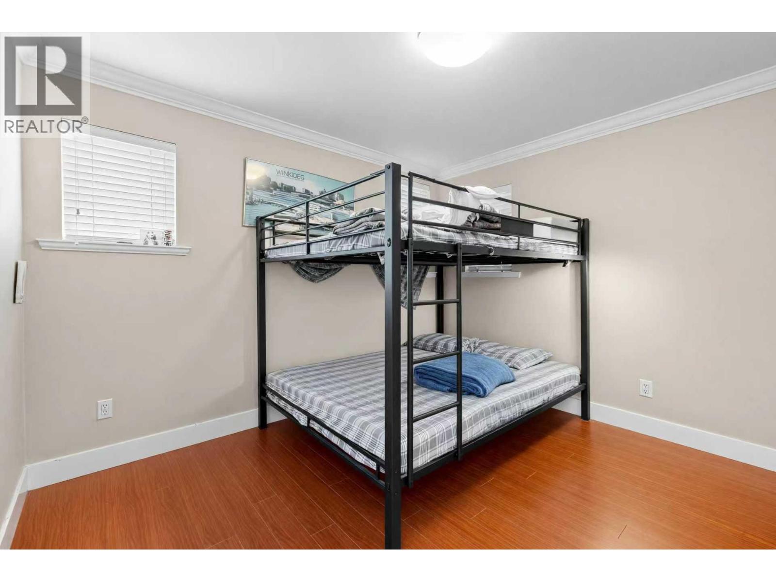 5880 Irmin Street, Burnaby, British Columbia  V5J 1Y9 - Photo 17 - R3115432