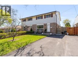 102 BERKINDALE Drive, Hamilton, Ontario