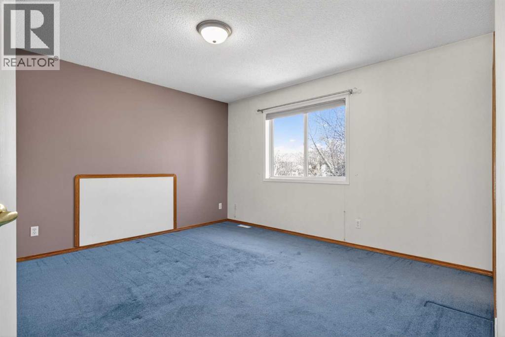 416 Douglas Glen Close Se, Calgary, Alberta  T2Z 3A4 - Photo 17 - A2302986