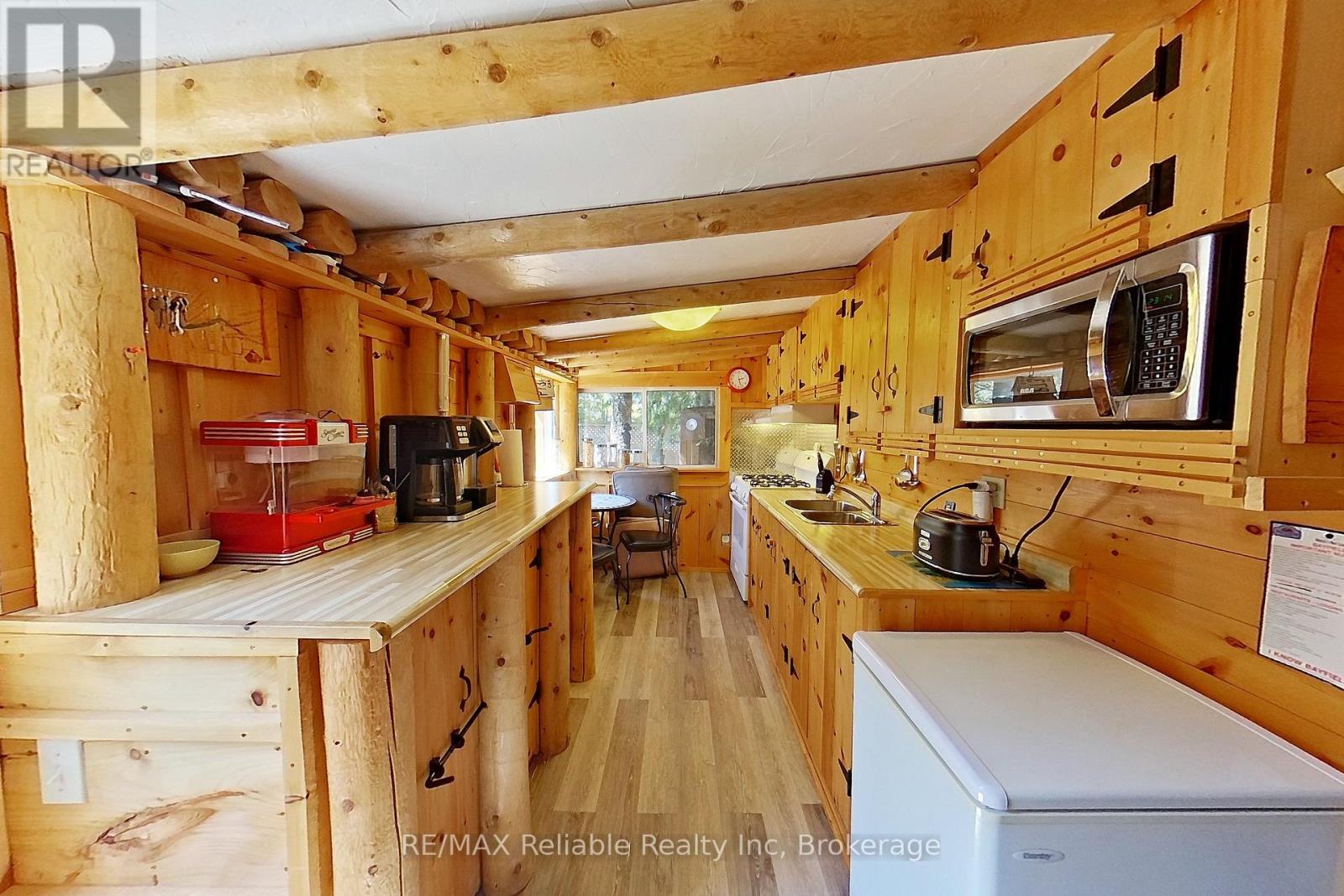 5 Hamilton Street, Bluewater, Ontario  N0M 1G0 - Photo 11 - X13044990