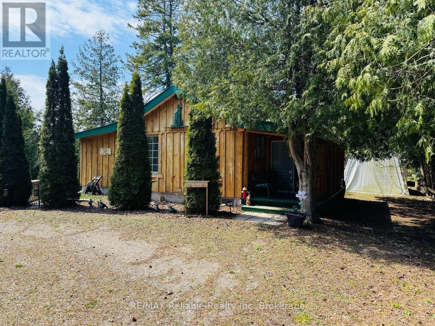 5 Hamilton Street, Bluewater, Ontario  N0M 1G0 - Photo 2 - X13044990