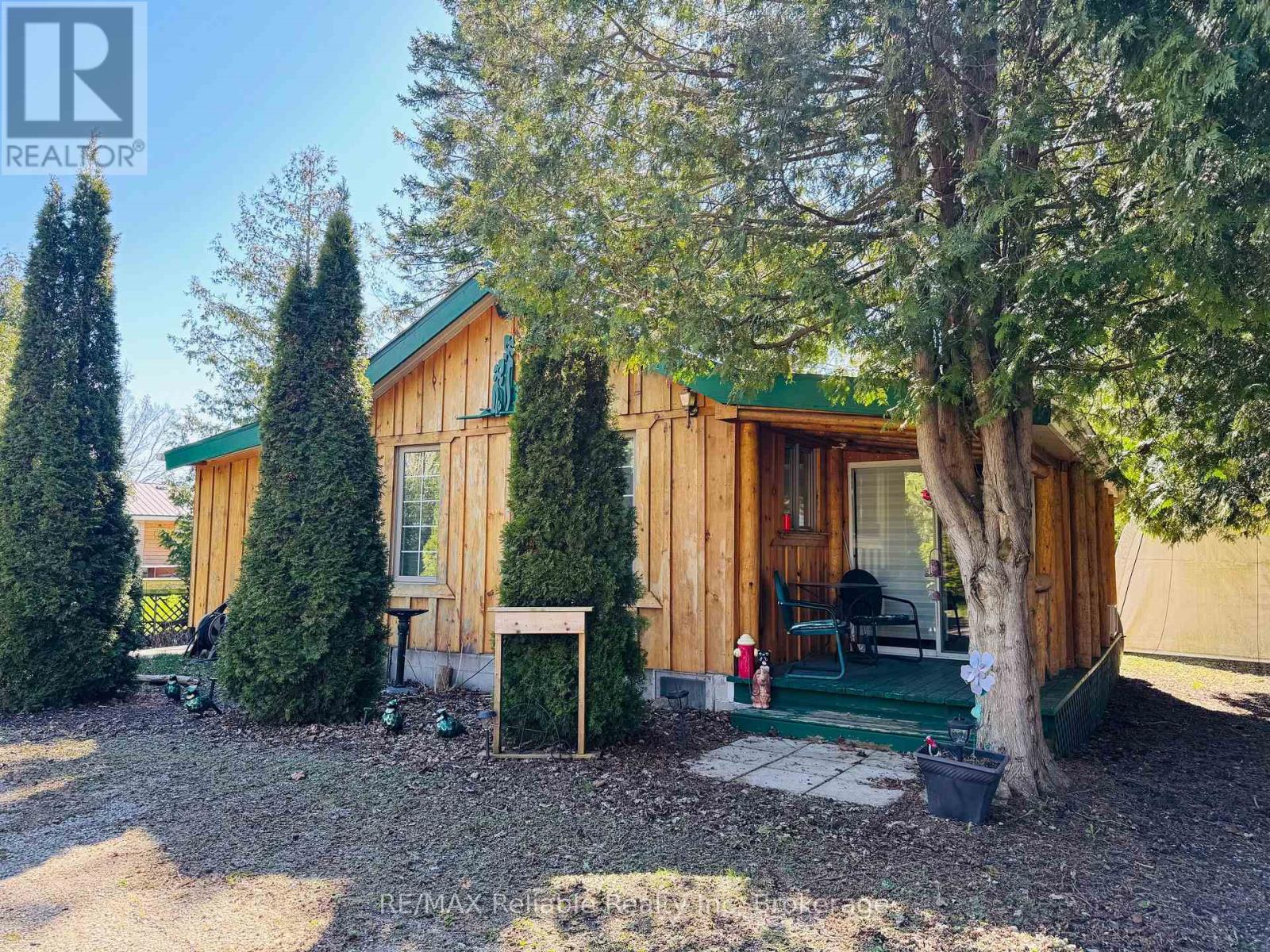 5 Hamilton Street, Bluewater, Ontario  N0M 1G0 - Photo 3 - X13044990