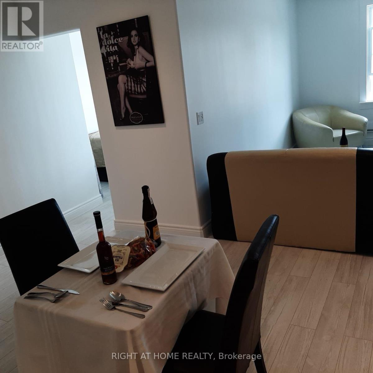 62 Dunlop Street W, Barrie, Ontario  L4N 1A4 - Photo 15 - S13033094