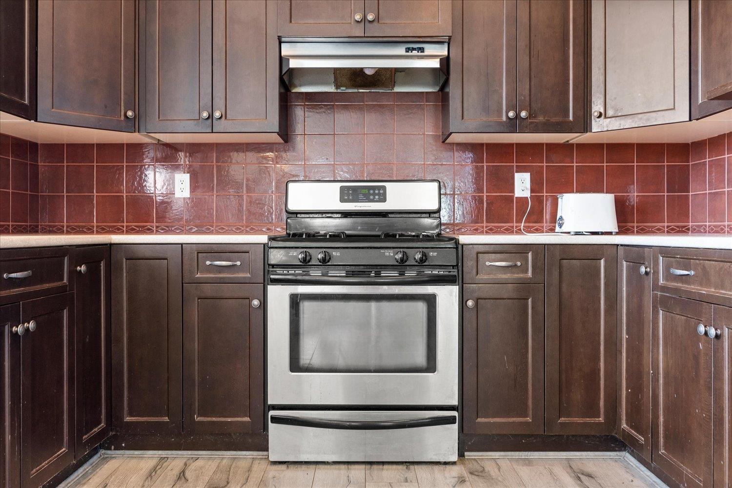 5726 Kestrel Drive, Promontory, Chilliwack, British Columbia  V2R 0E7 - Photo 5 - R3115450