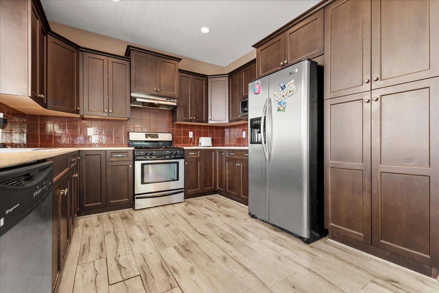 5726 Kestrel Drive, Promontory, Chilliwack, British Columbia  V2R 0E7 - Photo 7 - R3115450