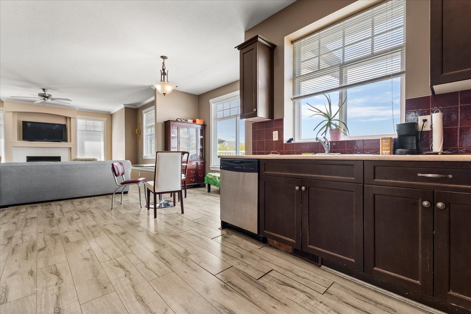 5726 Kestrel Drive, Promontory, Chilliwack, British Columbia  V2R 0E7 - Photo 6 - R3115450