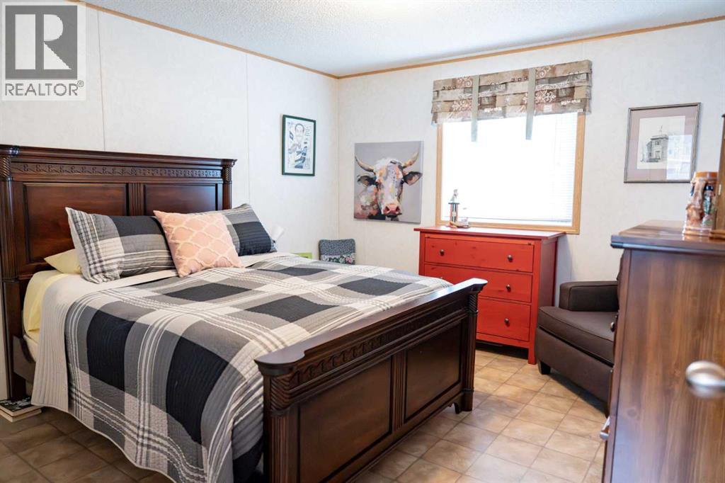 9, 145 East River Road, Hinton, Alberta  T7V 1S2 - Photo 13 - A2304989