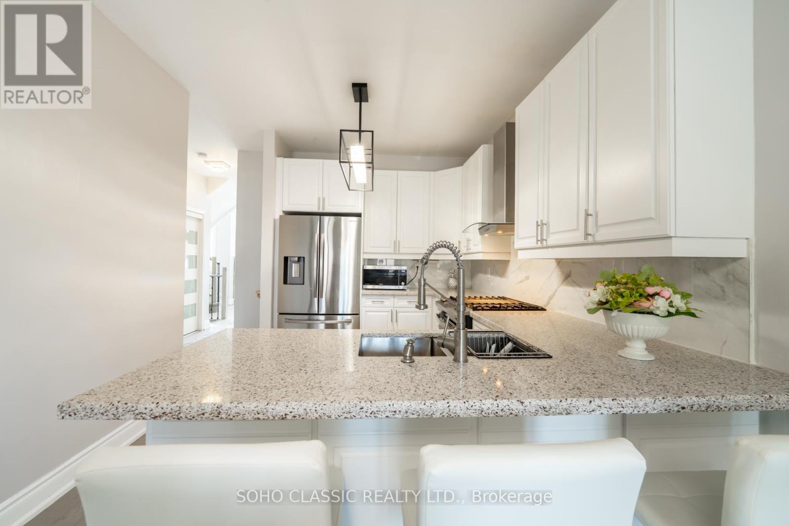 35 Brunel Street, Vaughan, Ontario  L6A 0R4 - Photo 11 - N13010938