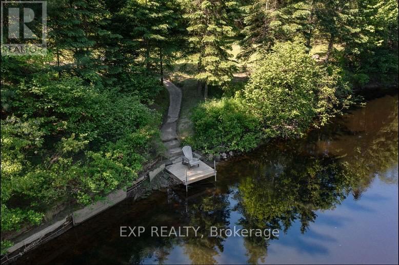 27 Groeger Road, Huntsville, Ontario  P1H 2J4 - Photo 20 - X12685234