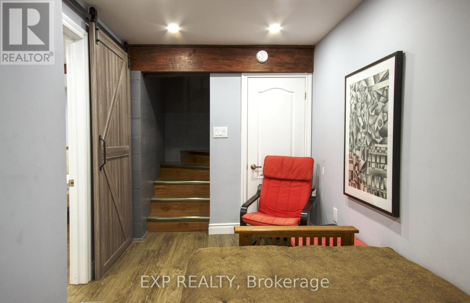 27 Groeger Road, Huntsville, Ontario  P1H 2J4 - Photo 37 - X12685234