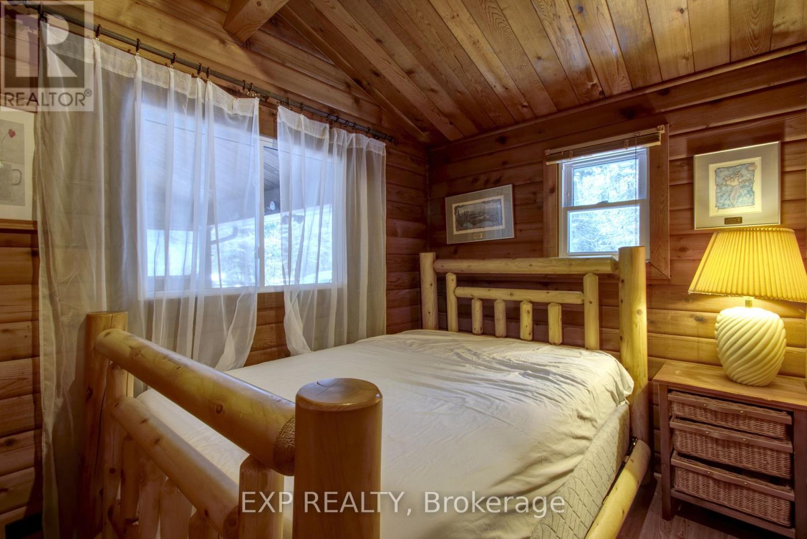 27 Groeger Road, Huntsville, Ontario  P1H 2J4 - Photo 32 - X12685234