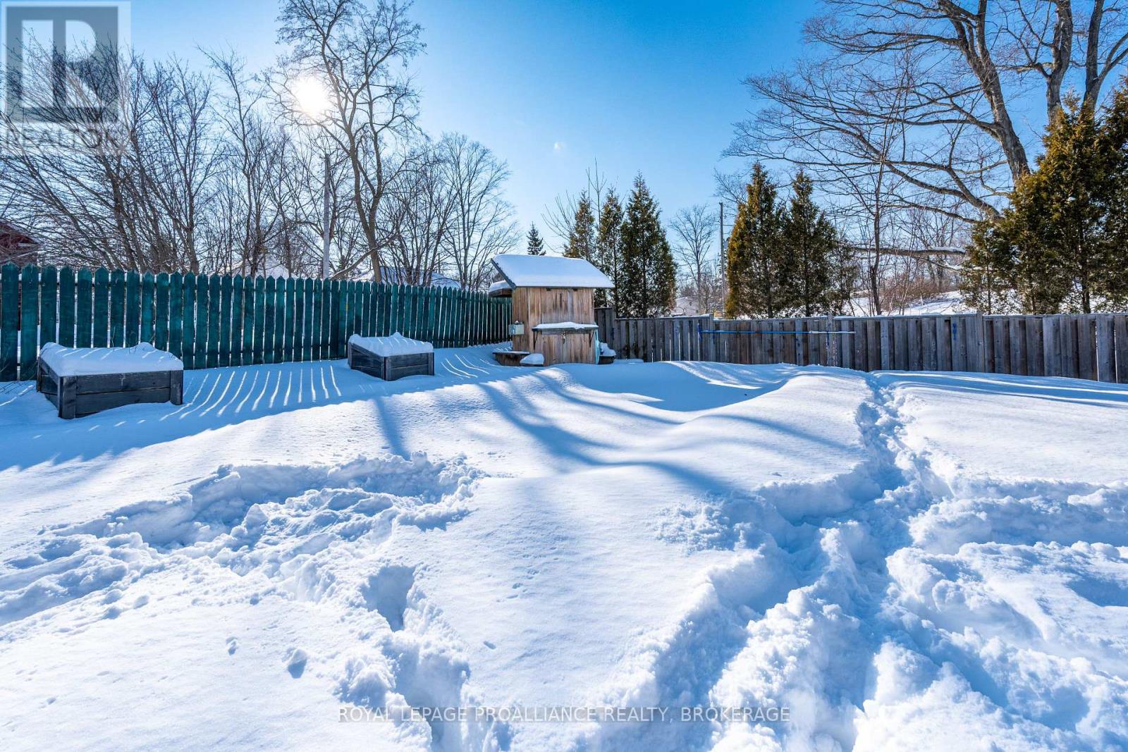 40 Elm Street, Gananoque, Ontario  K7G 2S7 - Photo 30 - X12728462