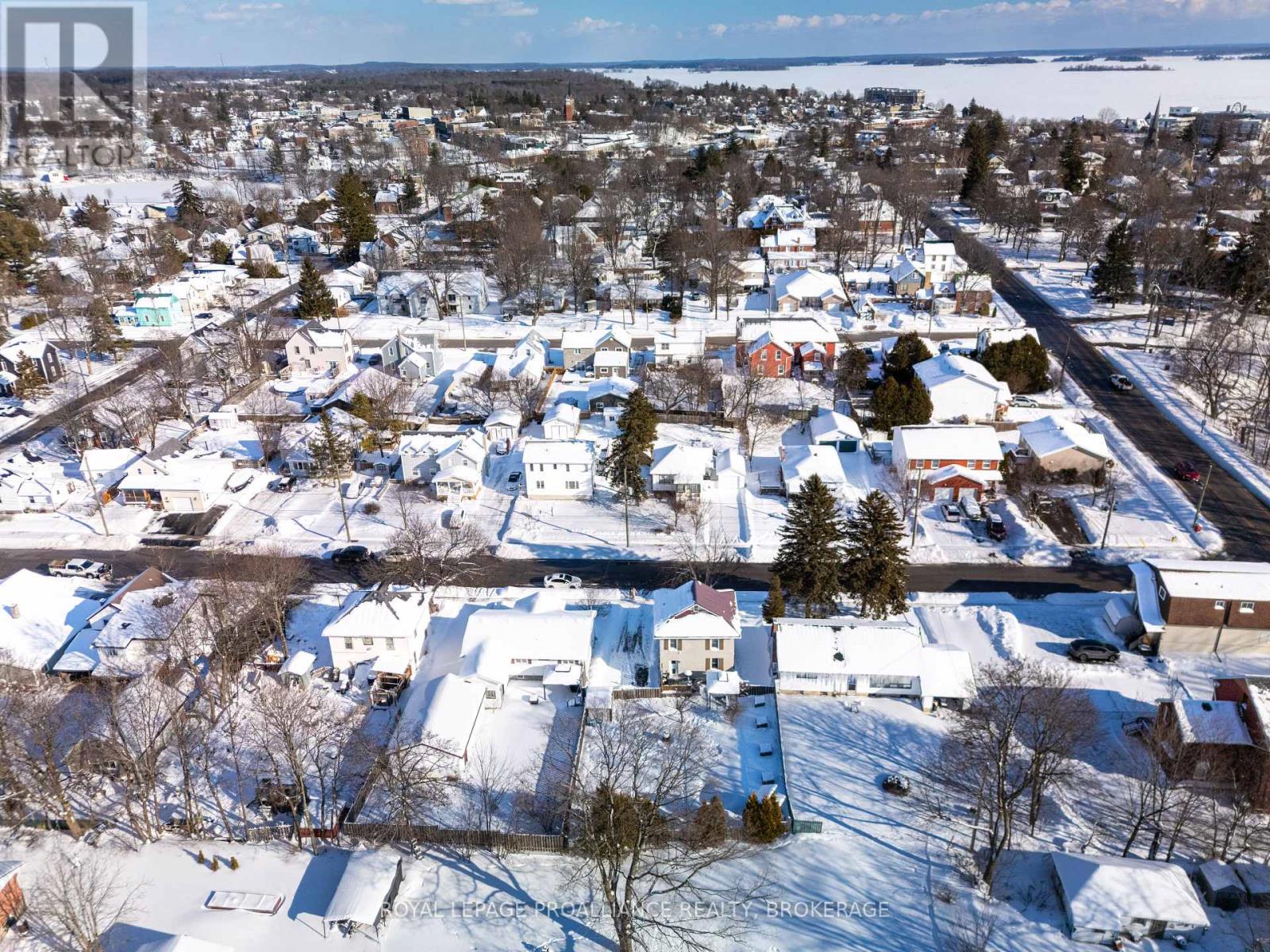 40 Elm Street, Gananoque, Ontario  K7G 2S7 - Photo 39 - X12728462