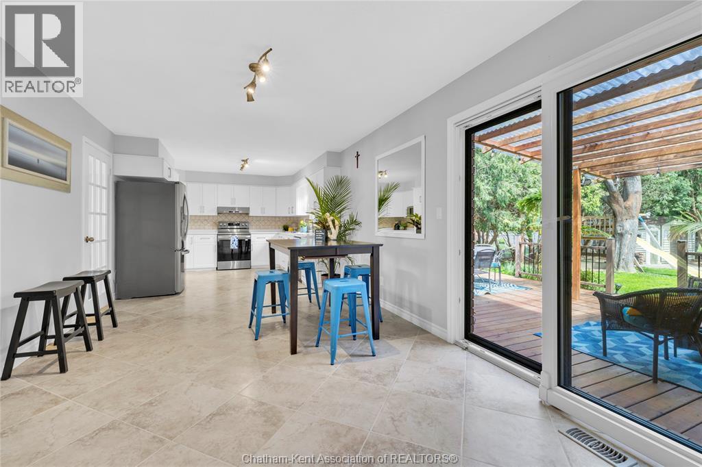 37 Orangewood Boulevard North, Chatham, Ontario  N7L 5G9 - Photo 11 - 26008321