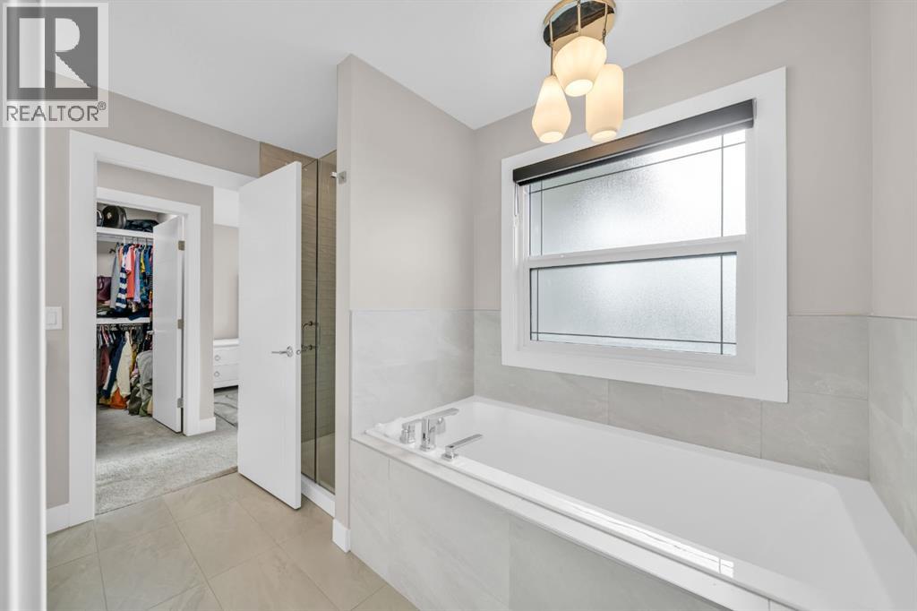 163 Sandpiper Bend, Chestermere, Alberta  T1X 2S8 - Photo 22 - A2295514