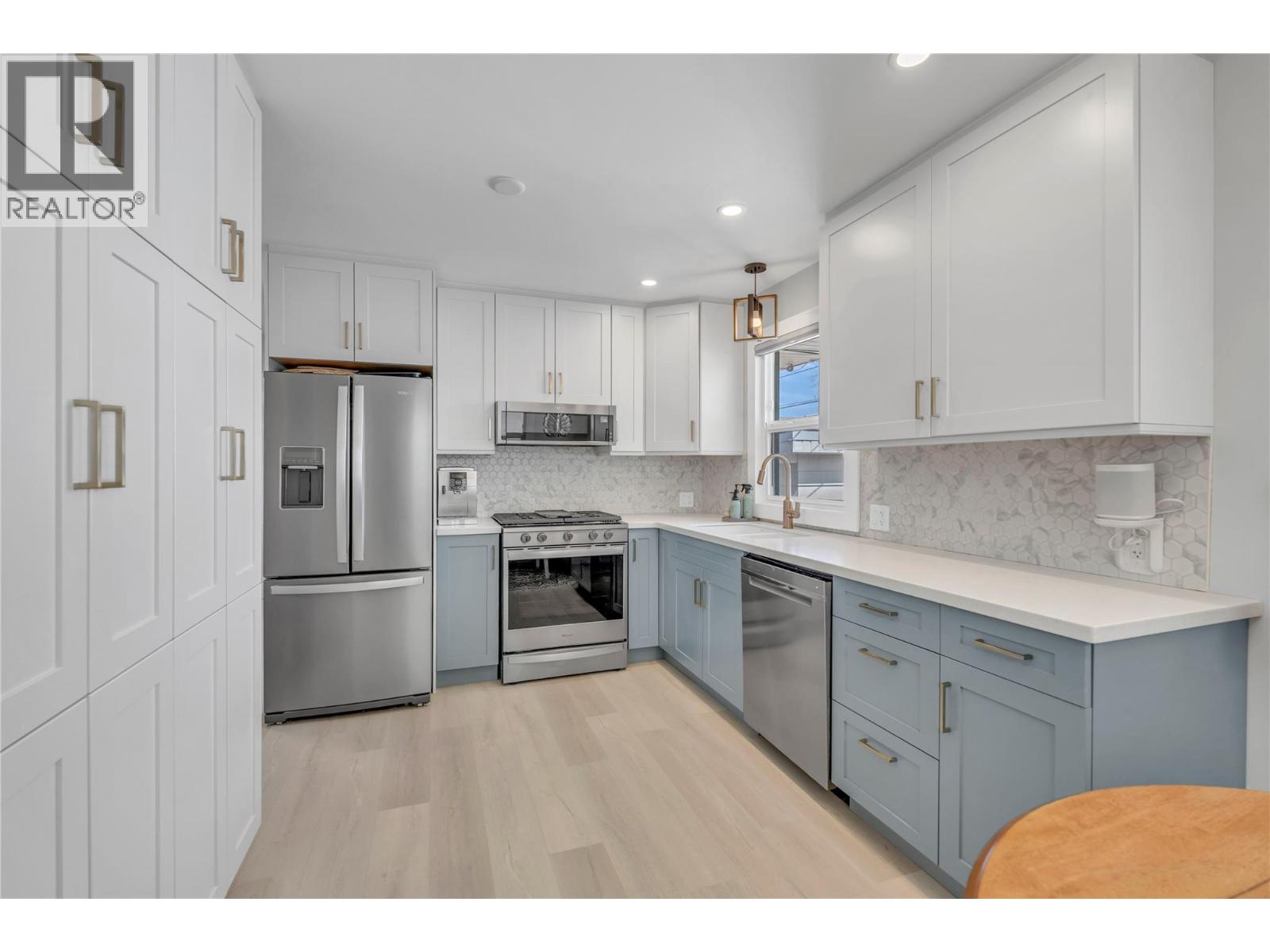 13807 Spencer Avenue, Summerland, British Columbia  V0H 1Z0 - Photo 5 - 10384844