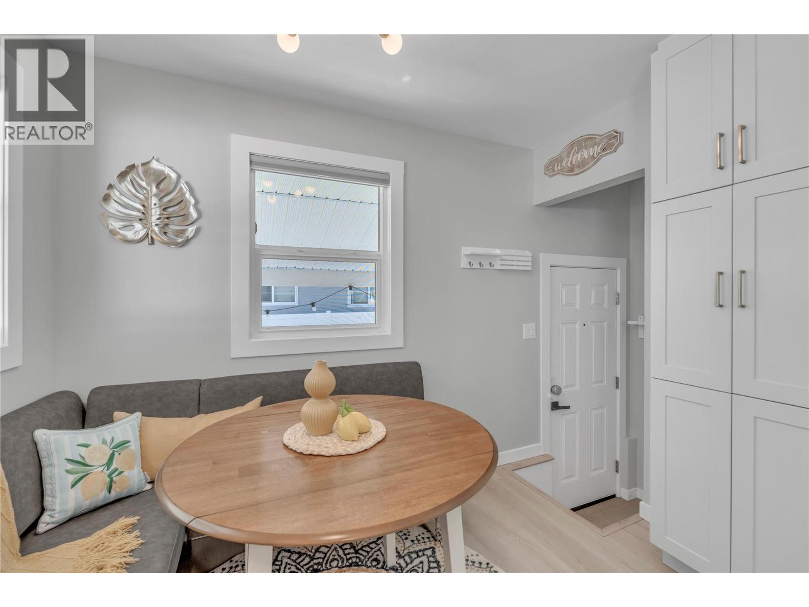 13807 Spencer Avenue, Summerland, British Columbia  V0H 1Z0 - Photo 8 - 10384844