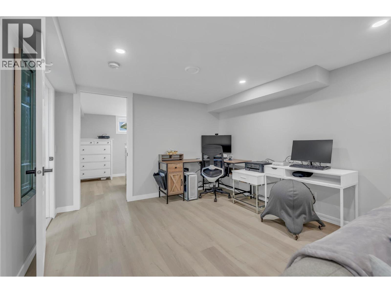 13807 Spencer Avenue, Summerland, British Columbia  V0H 1Z0 - Photo 21 - 10384844