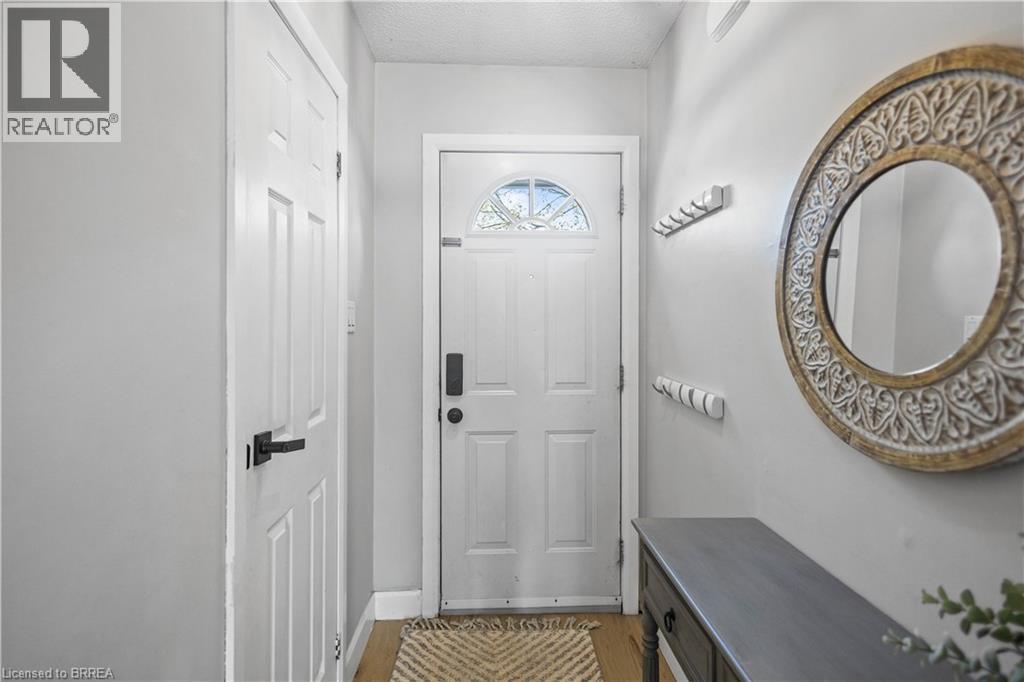 149 Brantwood Park Road Unit# F, Brantford, Ontario  N3P 1X9 - Photo 2 - 40823047