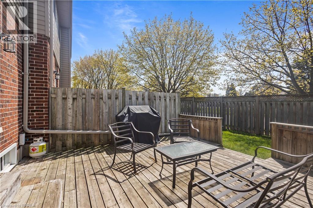 149 Brantwood Park Road Unit# F, Brantford, Ontario  N3P 1X9 - Photo 38 - 40823047