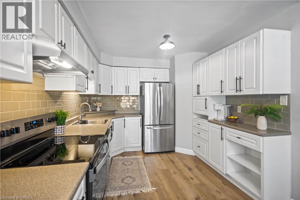 149 Brantwood Park Road Unit# F, Brantford, Ontario  N3P 1X9 - Photo 5 - 40823047