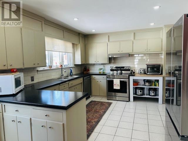 112 Upton Rd, Sault Ste. Marie, Ontario  P6A 3W1 - Photo 13 - SM260494