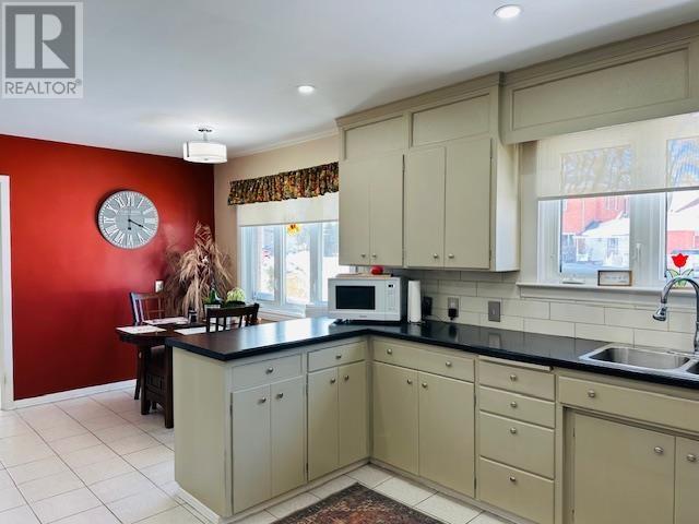 112 Upton Rd, Sault Ste. Marie, Ontario  P6A 3W1 - Photo 10 - SM260494