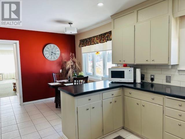 112 Upton Rd, Sault Ste. Marie, Ontario  P6A 3W1 - Photo 8 - SM260494